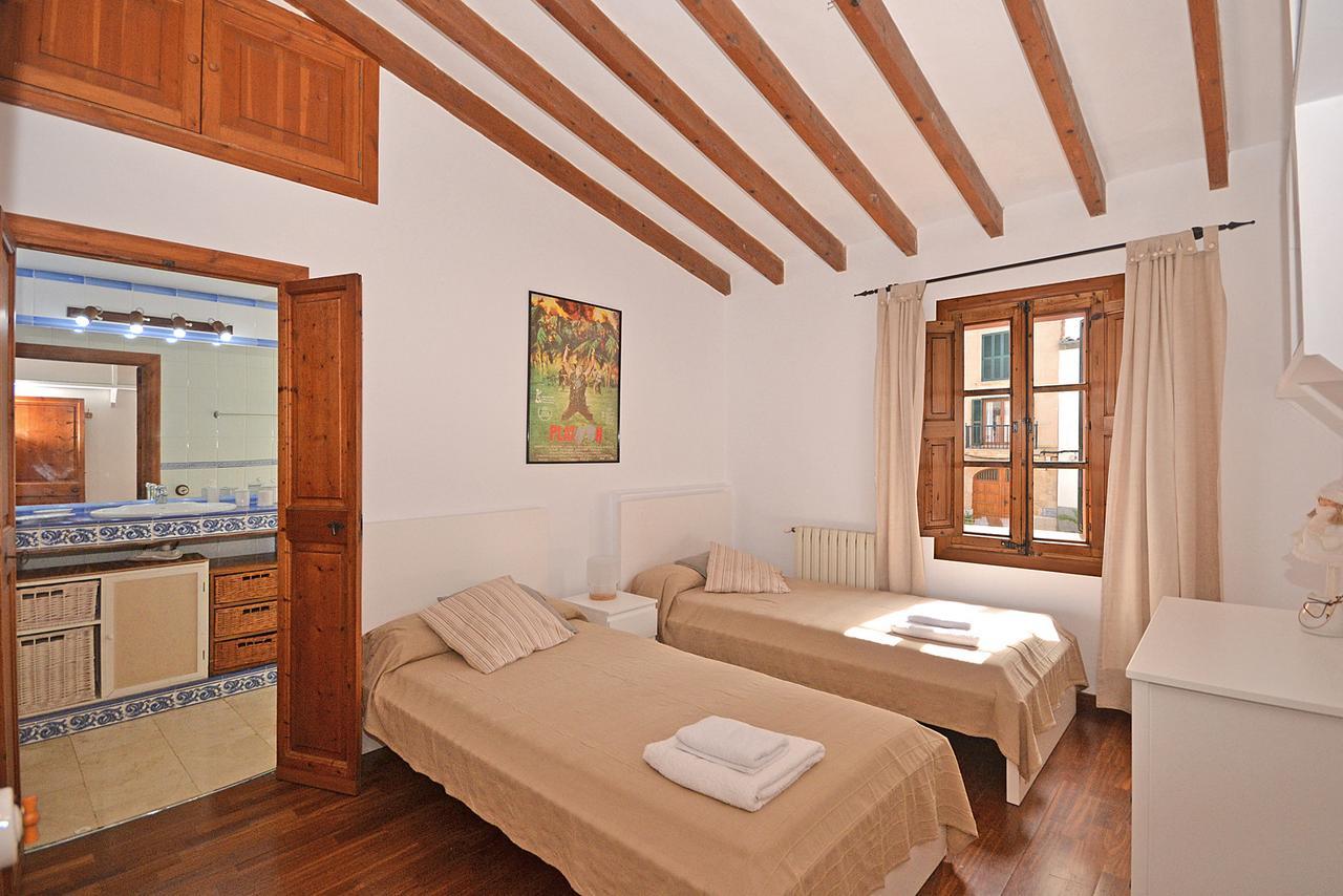 Holiday home Convent House